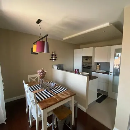 Golden Hour Apartment Bol